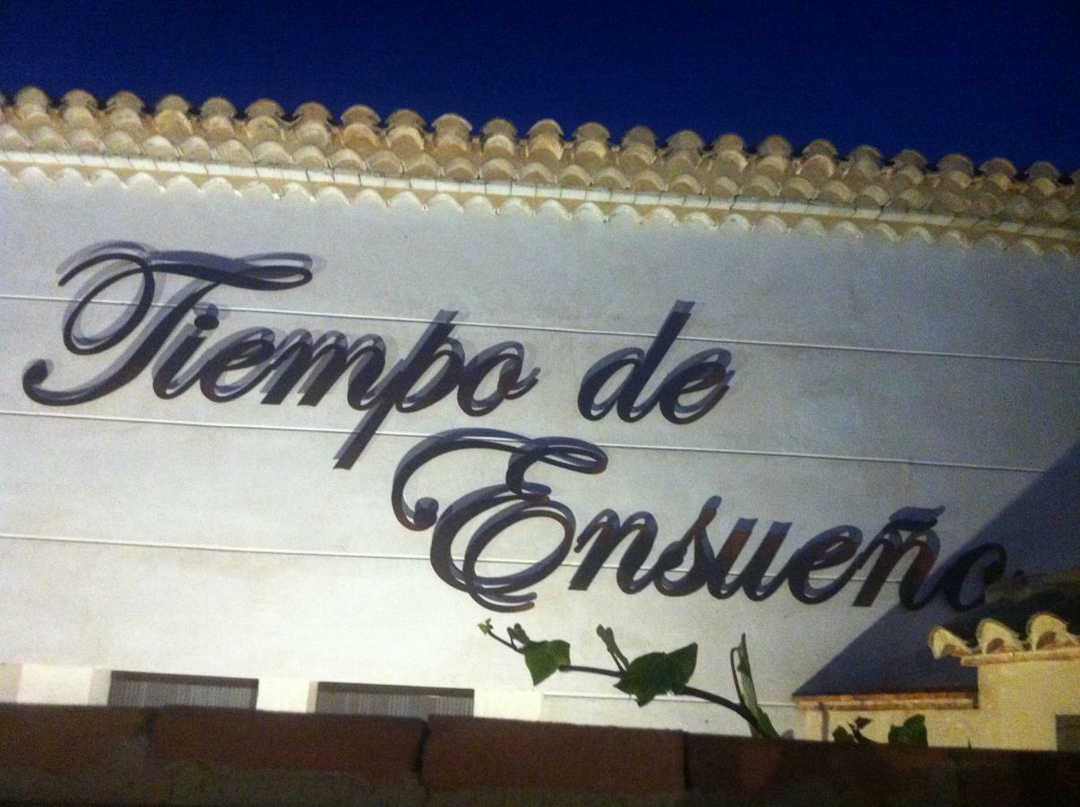 Tiempo De Ensueno Lägenhet Cella Exteriör bild